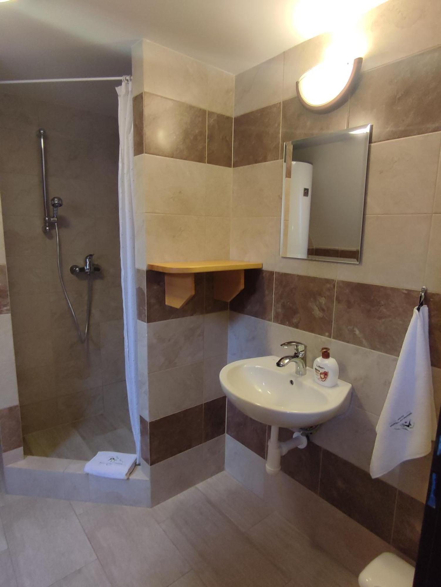 Apartmany Pod Vysakem Stárkov Kamer foto